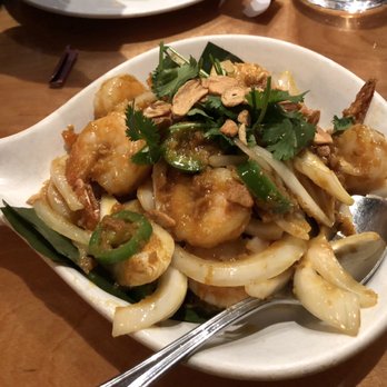 Burma Superstar - Garlic and chili shrimp - Burmese Near Me - Alameda, California
