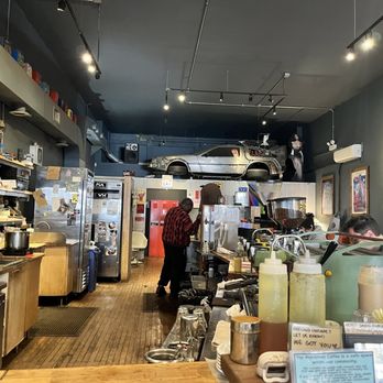 The Wormhole Coffee - Super chill vibe - Coffee & Tea Near Me - Chicago, Illinois