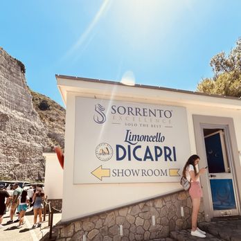 Limoncello di Capri - Distilleries Near Me - Meta, NA