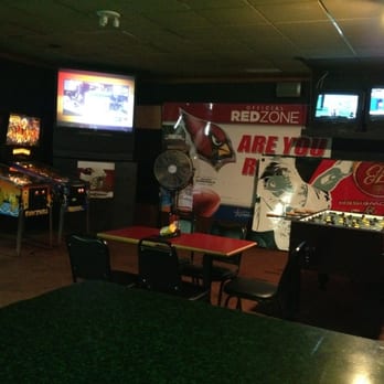 Doc & Eddy's - Sports Bars Near Me - Tempe, Arizona
