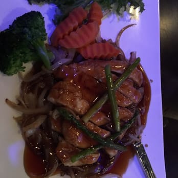 Okinii Modern Japanese - Chicken Teriyaki - Sushi Bars Near Me - Downingtown, Pennsylvania