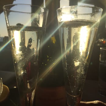 Chart House - Champagne - Seafood Near Me - Redondo Beach, California Chart House - Champagne - Seafood Near Me - Redondo Beach, California