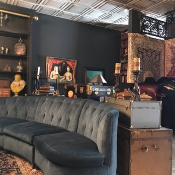 Platinum Entourage - Waiting area - Hair Stylists Near Me - Las Vegas, Nevada