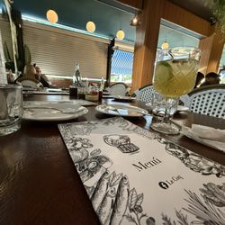 Le Coq - Cool View
