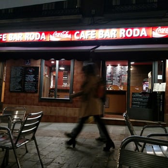 Café Bar Roda - Dive Bars Near Me - Madrid, M
