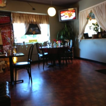 South Side Thai Restaurant - Eating area - Thai Near Me - Wallingford, Connecticut