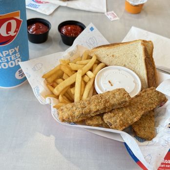 Dairy Queen Grill & Chill - Lunch stop on the way home. - Ice Cream & Frozen Yogurt Near Me - Natchitoches, Louisiana
