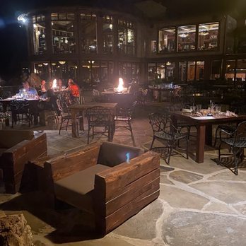 Buffalo Bar - Patio at dark after dinner - Bars Near Me - Ridgedale, Missouri