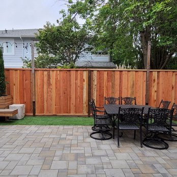 Lucky Star Landscaping - a patio with a table and chairs - Landscaping Near Me - San Leandro, California Lucky Star Landscaping - a patio with a table and chairs - Landscaping Near Me - San Leandro, California