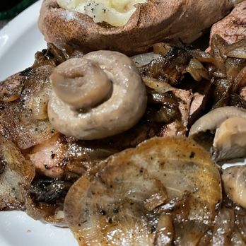 York Steakhouse - 7 oz. Sirloin Tips with Mushrooms and Sautéed Onions - Steakhouses Near Me - Columbus, Ohio York Steakhouse - 7 oz. Sirloin Tips with Mushrooms and Sautéed Onions - Steakhouses Near Me - Columbus, Ohio