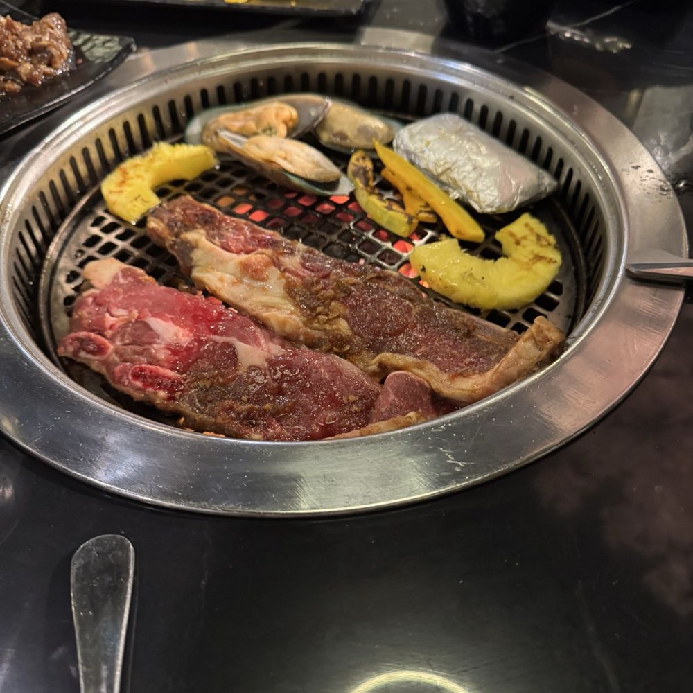 Jpot - Bbq short ribs, pineapple, mussels , and miso fish - Hot Pot Near Me - San Antonio, Texas Jpot - Bbq short ribs, pineapple, mussels , and miso fish - Hot Pot Near Me - San Antonio, Texas