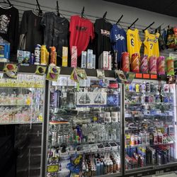 Brazil Smoke and Gift Shop - Smoke shop inside display