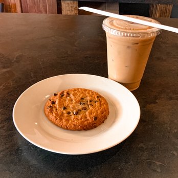 Justitia’s - Iced latte and chocolate chip cookie - Coffee & Tea Near Me - Belleville, Illinois Justitia’s - Iced latte and chocolate chip cookie - Coffee & Tea Near Me - Belleville, Illinois