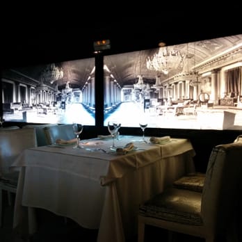 Palacio de Anglona - Salón - Champagne Bars Near Me - Madrid, M