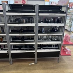 Ulta Beauty - Perfume display