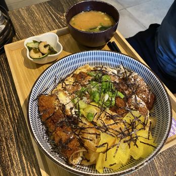 Curry Hyuga - Chicken Katsu-Don (Rice Bowl) - Japanese Curry Near Me - San Francisco, California Curry Hyuga - Chicken Katsu-Don (Rice Bowl) - Japanese Curry Near Me - San Francisco, California