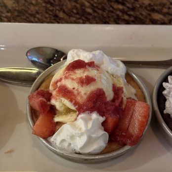 BJ's Restaurant & Brewhouse - Strawberry Shortcake Pizookie - New American Near Me - Vienna, Virginia BJ's Restaurant & Brewhouse - Strawberry Shortcake Pizookie - New American Near Me - Vienna, Virginia
