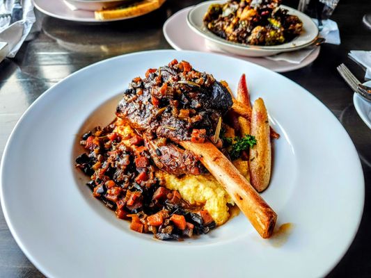 Fred & Stilla by null