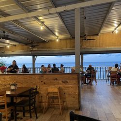 Sonido del Mar - Interior looking out at water