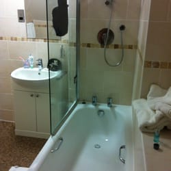Roskhill Guest House - Comfortable bath