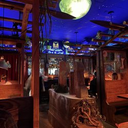 Lost Lounge