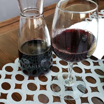 Taverna Greka Restaurant - Lindemans shiraz Australia red wine - Greek Near Me - New Westminster, British Columbia Taverna Greka Restaurant - Lindemans shiraz Australia red wine - Greek Near Me - New Westminster, British Columbia