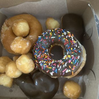 Glaze Doughnuts - Donuts Near Me - Las Vegas, Nevada