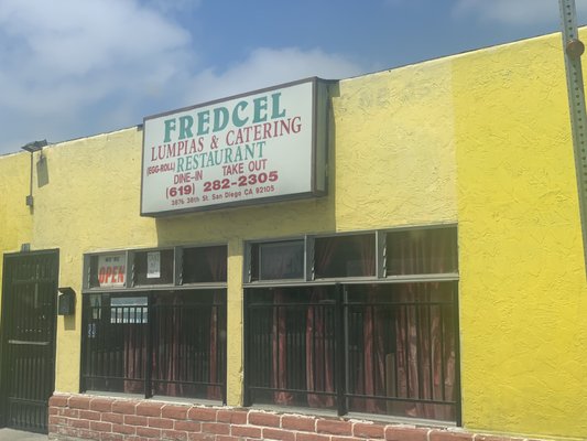 Fredcel Lumpias & Catering by null