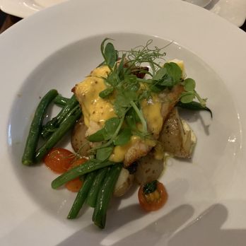 Captains Restaurant - Seafood Near Me - Queenstown, AUK