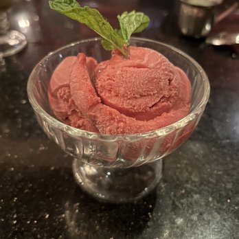 Ruth's Chris Steak House - Raspberry ice cream - Steakhouses Near Me - Honolulu, Hawaii Ruth's Chris Steak House - Raspberry ice cream - Steakhouses Near Me - Honolulu, Hawaii