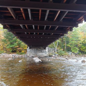 Albany Covered Bridge - Hiking Near Me - Albany, New Hampshire