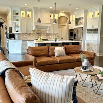 Eye For Style - Home Staging Near Me