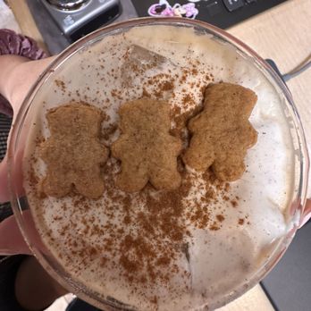 1040 Coffee - Pooh Latte - Coffee & Tea Near Me - Buena Park, California