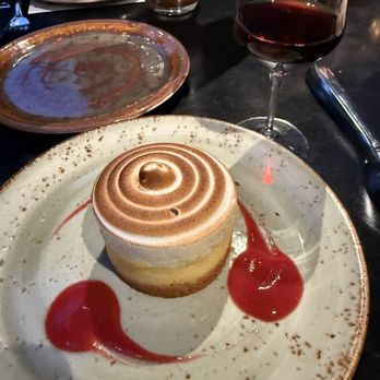 SOCIAL BIRD - Lemon meringue tart - Gastropubs Near Me - Lafayette, California