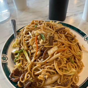 Darda Seafood Restaurant - Beef Homemade Chow Mein - Chinese Near Me - Milpitas, California Darda Seafood Restaurant - Beef Homemade Chow Mein - Chinese Near Me - Milpitas, California