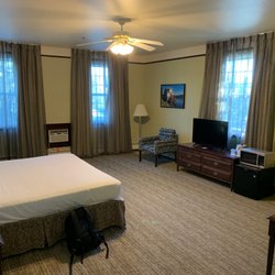 River's Edge Resort