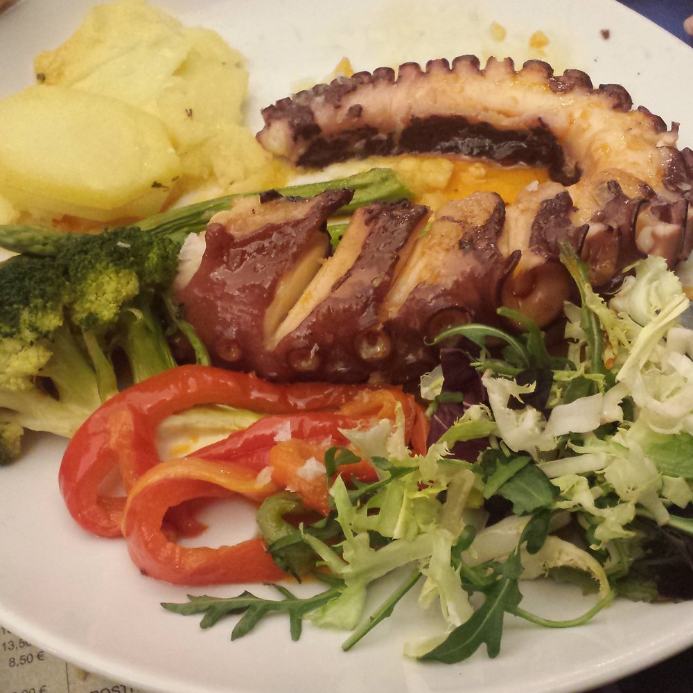El Patio - This the broiled octopus (an appetizer )... it could be a meal... - Spanish Near Me - Málaga, Massachusetts El Patio - This the broiled octopus (an appetizer )... it could be a meal... - Spanish Near Me - Málaga, Massachusetts