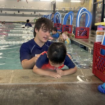 Aqua-Tots Swim School Orange - Safety first - learning how to climb out of the pool - Swimming Lessons/Schools Near Me - Orange, California Aqua-Tots Swim School Orange - Safety first - learning how to climb out of the pool - Swimming Lessons/Schools Near Me - Orange, California