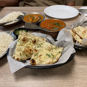 Naan & kabab - Garlic naan, regular naan, chicken tikka masala and chicken makhani (aka: butter chicken)... soooo good! - Indian Near Me - Schererville, Indiana Naan & kabab - Garlic naan, regular naan, chicken tikka masala and chicken makhani (aka: butter chicken)... soooo good! - Indian Near Me - Schererville, Indiana
