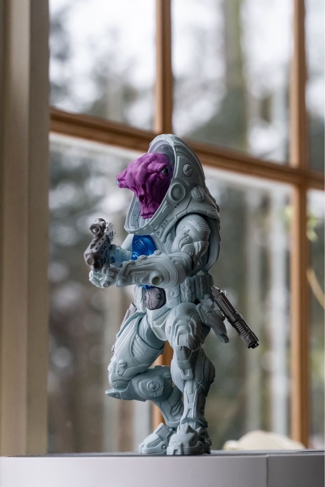 Emporium of Retro and Interesting Collectables Logo