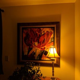 Comfy cozy room, feels like Grandma's house:) Comfy cozy room, feels like Grandma's house:)