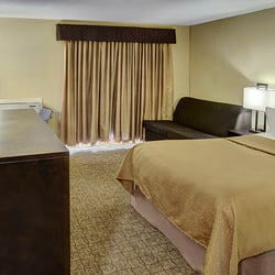 Quality Inn - Barrie Ontario Hotel Rooms