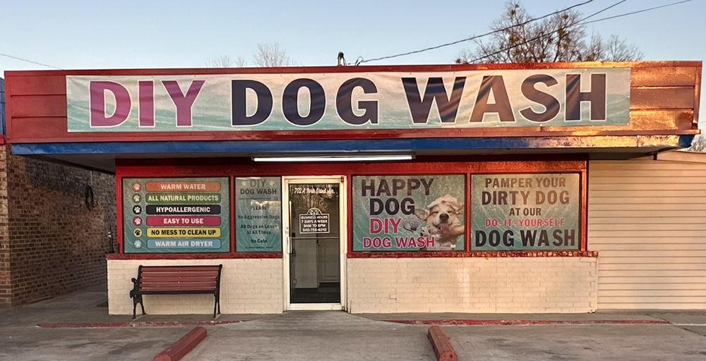 DIY DOG WASH 702 N Grand Ave, Gainesville, Texas Pet Groomers
