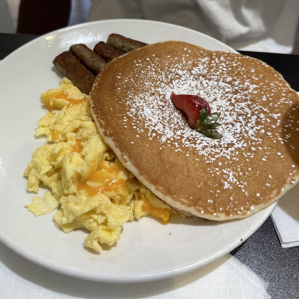 Sweet E's Cafe - Breakfast - Cafes Near Me - Honolulu, Hawaii Sweet E's Cafe - Breakfast - Cafes Near Me - Honolulu, Hawaii
