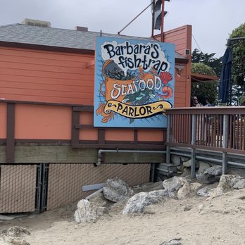 Barbara's Fishtrap - Outside - Seafood Near Me - Half Moon Bay, California