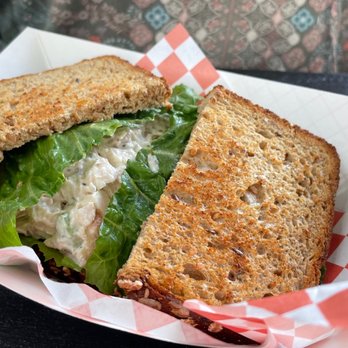 V9 Eats - Chicken Salad sandwich was really good - New American Near Me - St. Petersburg, Florida