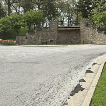 Phillips Park - Veterans Memorial - Parks Near Me - Aurora, Illinois