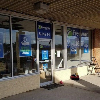 Freeway Insurance - Store photo - Tax Services Near Me - Huntsville, Alabama Freeway Insurance - Store photo - Tax Services Near Me - Huntsville, Alabama