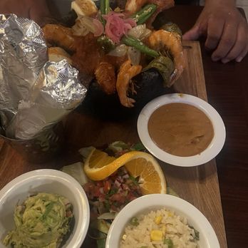 El Patron Shinola - Molcajete Cielo, Mar y Tierra - Seafood Near Me - Upland, California