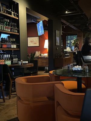 Postino Bryker Woods by null